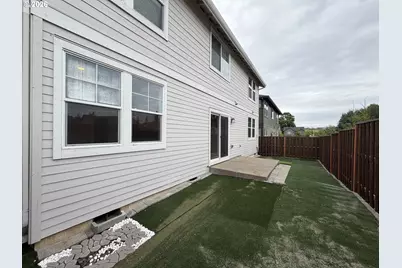 18404 SW Sugarloaf Ln, Beaverton, OR 97007 - Photo 5