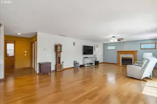 2734 Cindercone Ct SE, Salem, OR 97306 - Photo 25