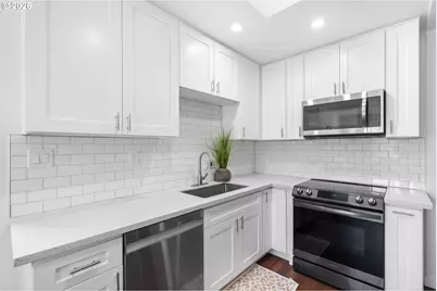 6555 SE 71st Ave, Portland, OR 97206 - Photo 15