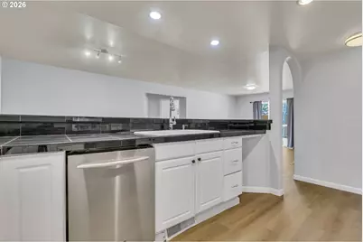 9125 SE Velma Ct, Happy Valley, OR 97086 - Photo 11