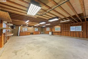 708 Heather Ln, Roseburg, OR 97471 - Photo 29