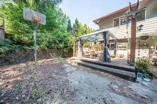 3856 Ashford Dr, Eugene, OR 97405 - Photo 3