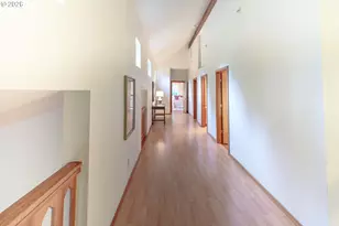 24300 NW Timber Rd, Forest Grove, OR 97116 - Photo 35