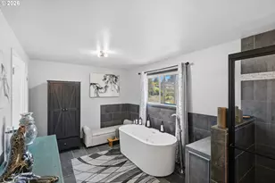 1060 S 10th St, Coos Bay, OR 97420 - Photo 17