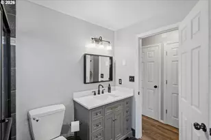 1060 S 10th St, Coos Bay, OR 97420 - Photo 19