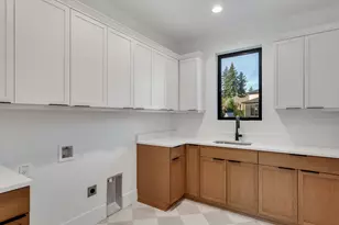 5010 Pk Blf Pl., Lake Oswego, OR 97035 - Photo 29