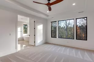 5010 Pk Blf Pl., Lake Oswego, OR 97035 - Photo 23