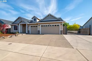 2151 NE Deciduous Ave, Albany, OR 97321 - Photo 1