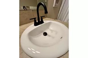 7915 NE Rockne Way, Hillsboro, OR 97006 - Photo 23