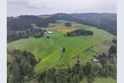 7820 SE Amity Rd, Amity, OR 97101 - Photo 3