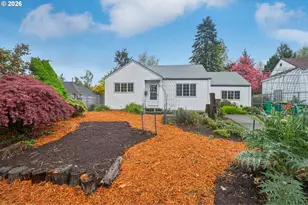 137 Cedar Ln, Wood Village, OR 97060 - Photo 1