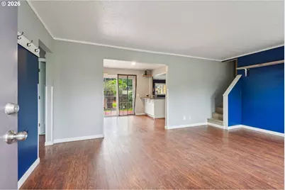 137 Cedar Ln, Wood Village, OR 97060 - Photo 3