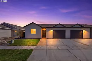 1054 NE 10th Pl, Hermiston, OR 97838 - Photo 1