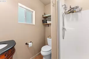 112 Chapman Rd, Castle Rock, WA 98611 - Photo 23