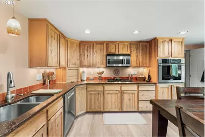 112 Chapman Rd, Castle Rock, WA 98611 - Photo 7