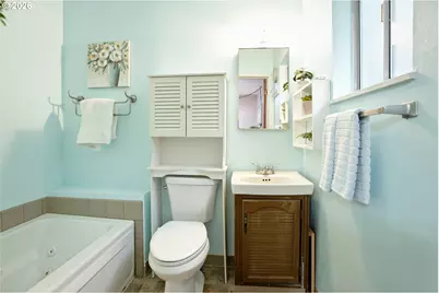 3506 Columbia Heights Rd, Longview, WA 98632 - Photo 13