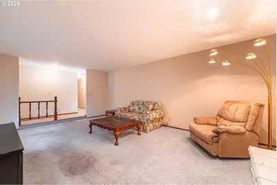 2053 Firth Ave, Springfield, OR 97477 - Photo 5