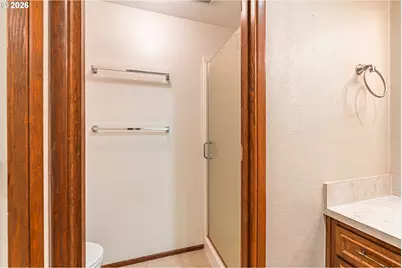 2053 Firth Ave, Springfield, OR 97477 - Photo 25