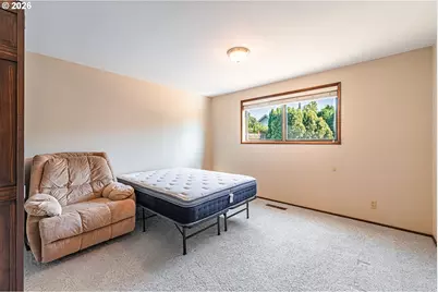2053 Firth Ave, Springfield, OR 97477 - Photo 19
