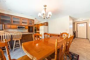 2053 Firth Ave, Springfield, OR 97477 - Photo 9