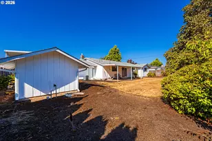 2053 Firth Ave, Springfield, OR 97477 - Photo 27