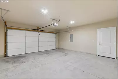 754 SE Hall St, Winston, OR 97496 - Photo 41