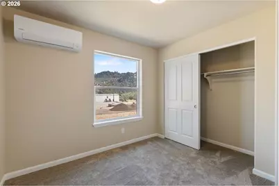 754 SE Hall St, Winston, OR 97496 - Photo 37