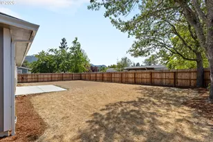 754 SE Hall St, Winston, OR 97496 - Photo 43
