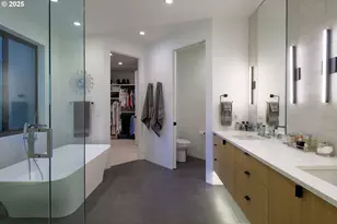 16405 Bonaire Ave, Lake Oswego, OR 97035 - Photo 21