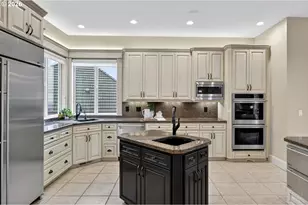 10257 SE Crescent Ridge Loop, Happy Valley, OR 97086 - Photo 11