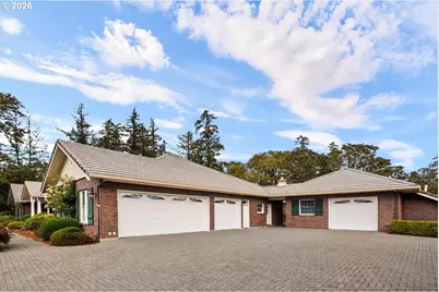 9396 SW Whispering Fir Dr, Beaverton, OR 97007 - Photo 43