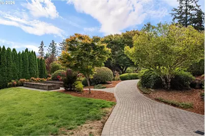 9396 SW Whispering Fir Dr, Beaverton, OR 97007 - Photo 39
