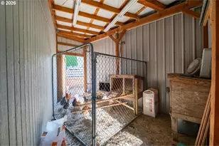 1049 29th Ave, Sweet Home, OR 97386 - Photo 37