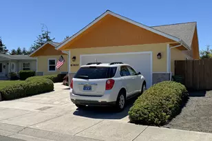 63410 Nathan Dr, Coos Bay, OR 97420 - Photo 3