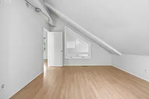 6625 W Burnside St, Portland, OR 97210 - Photo 13