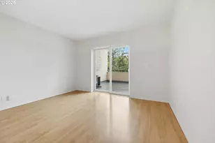 6625 W Burnside St, Portland, OR 97210 - Photo 21