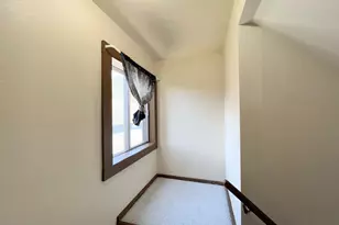 212 Garibaldi Ave, Garibaldi, OR 97118 - Photo 31