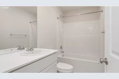 3703 SW 36th St, Gresham, OR 97080 - Photo 21