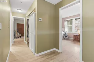 305 S Montgomery St, Portland, OR 97201 - Photo 17