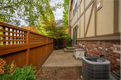 29170 SW Orleans Ave, Wilsonville, OR 97070 - Photo 31