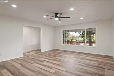 3212 Pacific Way, Longview, WA 98632 - Photo 11