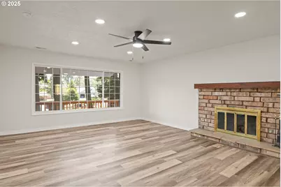 3212 Pacific Way, Longview, WA 98632 - Photo 9