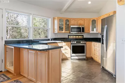 3735 Highway 101, Yachats, OR 97498 - Photo 9