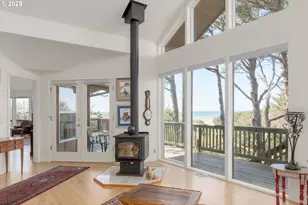 3735 Hwy 101, Yachats, OR 97498 - Photo 5