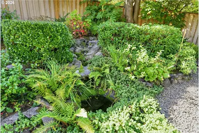 17317 Brookhurst Dr, Lake Oswego, OR 97034 - Photo 31