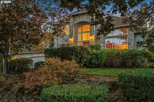 17317 Brookhurst Dr, Lake Oswego, OR 97034 - Photo 1