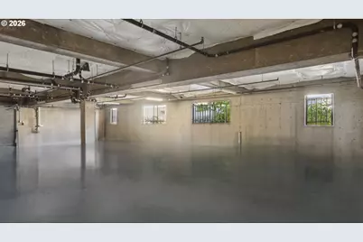 606 S Nevada St #C, Portland, OR 97219 - Photo 29