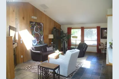 532 E Stonecreek Dr, La Center, WA 98629 - Photo 9