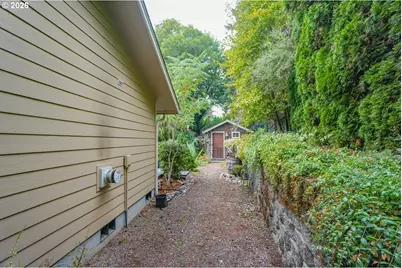 532 E Stonecreek Dr, La Center, WA 98629 - Photo 45