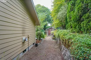 532 E Stonecreek Dr, La Center, WA 98629 - Photo 45